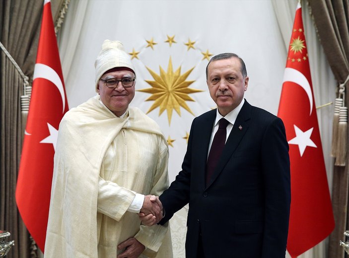 Fas Ankara Büyükelçisi'nden Erdoğan'a güven mektubu