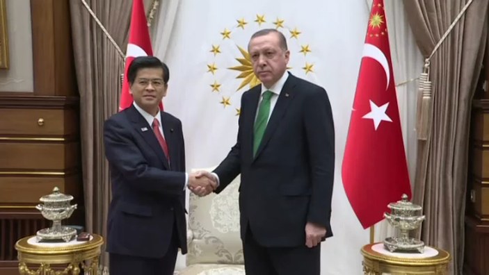 Cumhurbaşkanı Erdoğan Japon Bakanı kabul etti