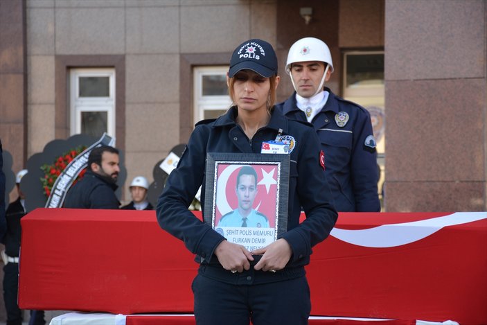 Diyarbakır şehidi memleketine uğurlandı