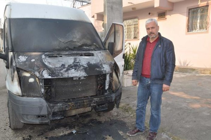 Reyhanlı'da bir gecede 10 araç yakıldı