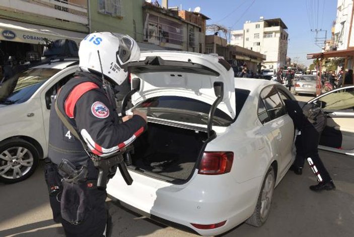 Adana'da 500 polisle huzur operasyonu