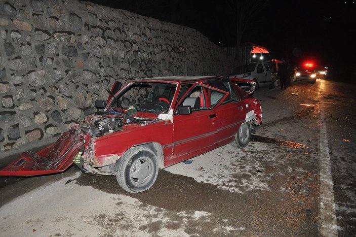 Sakarya'da zincirleme trafik kazası: 8 yaralı