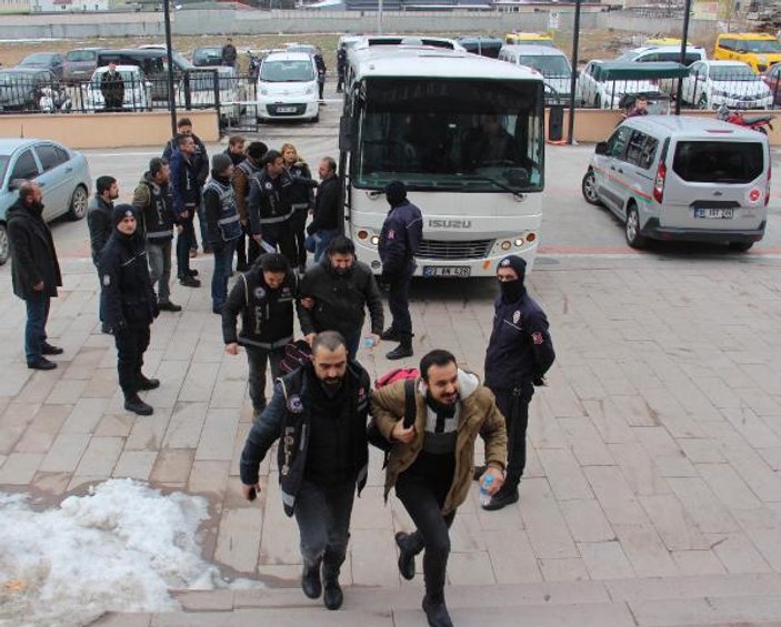 Edirne’de ByLock kullanan 12 polise gözaltı