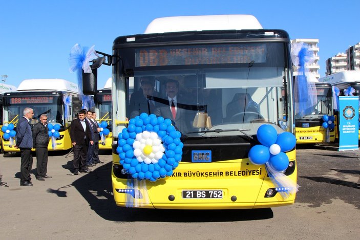 Diyarbakır'a yeni belediye otobüsleri alındı