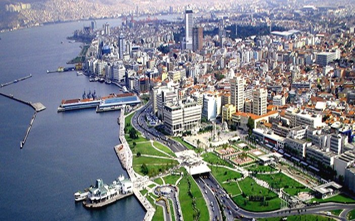 İzmir'de 1+1 konutlara ilgi artıyor