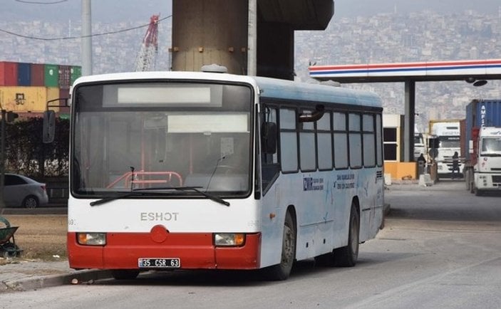 İzmir'de otobüse soba kurdular