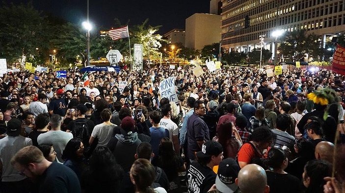 Anti Trump protestoları: 6 gazeteci yargılanıyor