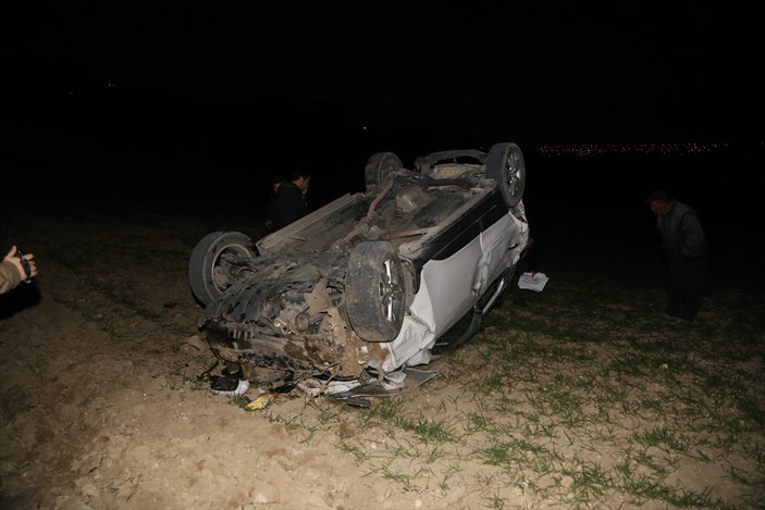 Adana'da otomobil uçuruma devrildi: 1 ölü 1 yaralı