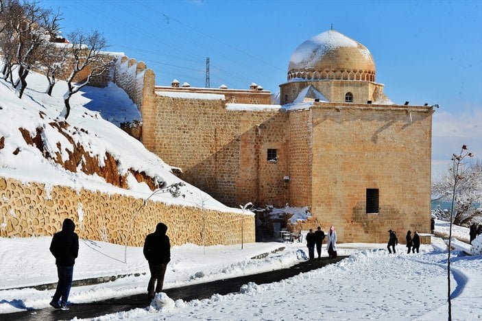 Kar Mardin'e ayrı bir güzellik kattı