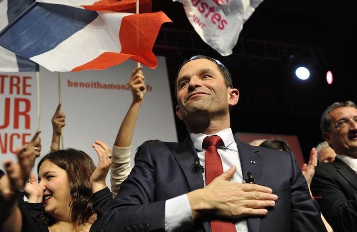 Fransa'da Sosyalistlerin Cumhurbaşkanı adayı belli oldu