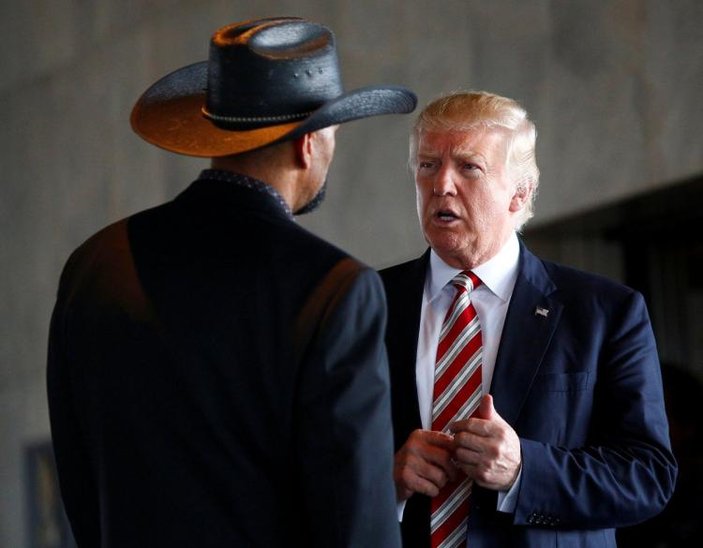 Trump şerifleri Beyaz Saray'a davet etti