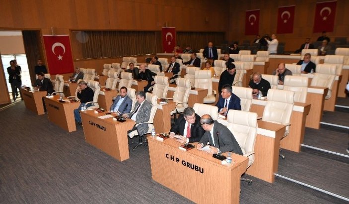 Adana Çukurova Belediyesi Nutuk dağıttı