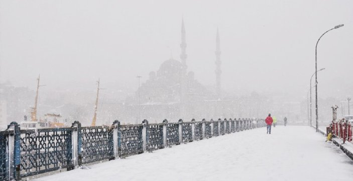 Meteoroloji İstanbul'da kar için gün verdi