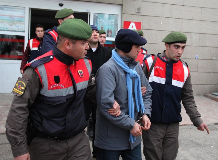 Yunanistan'a kaçmaya çalışan FETÖ'cüler gözaltında