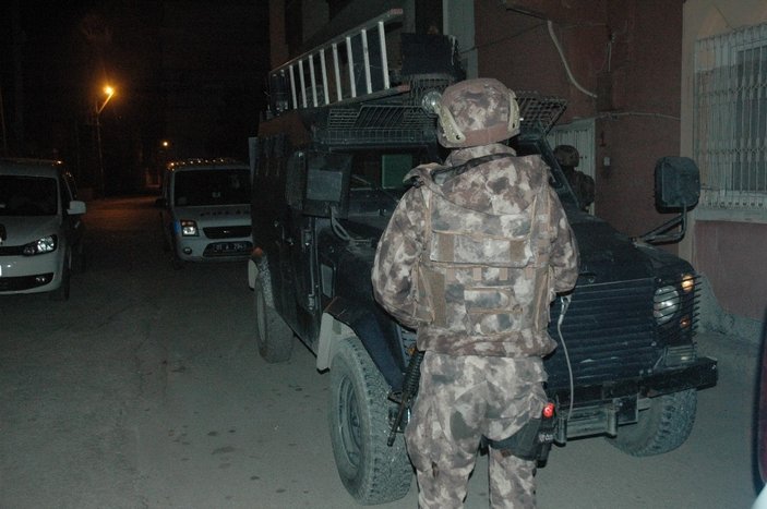 Adana’da terör operasyonu: 34 gözaltı