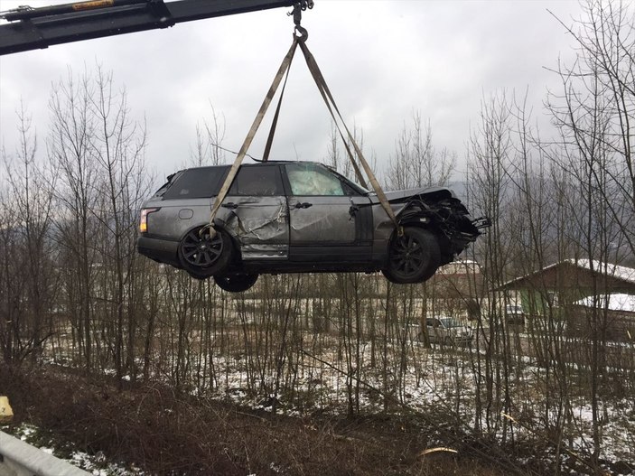 Şarkıcı Sıla trafik kazası geçirdi