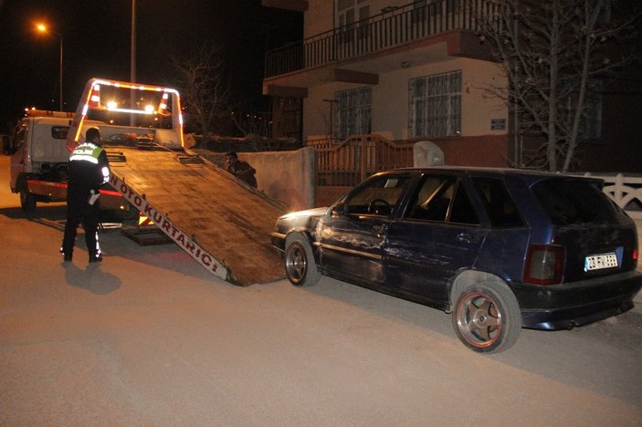 Elazığ'da alkollü sürücü trafiği birbirine kattı