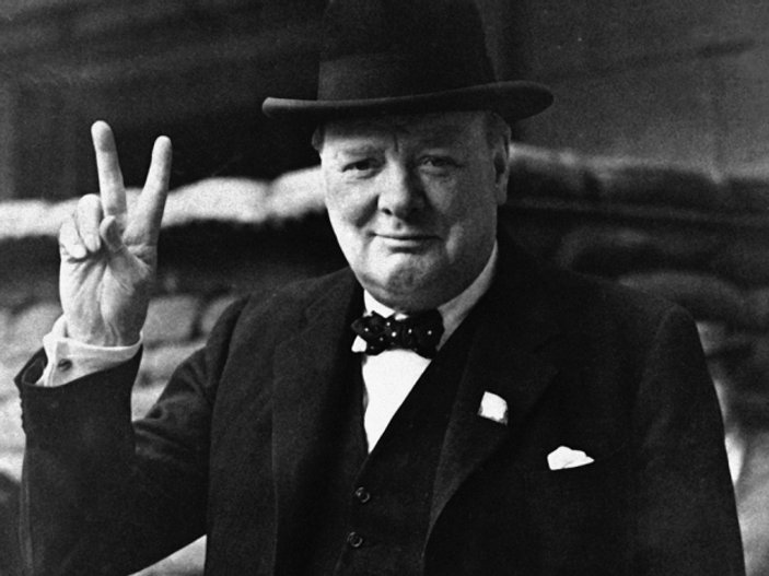 Churchill'in dünya dışı yaşamla ilgili makalesi bulundu