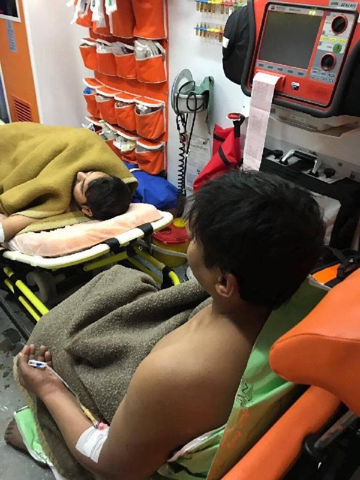Edirne'de kaçakları taşıyan bot alabora oldu: 3 ölü