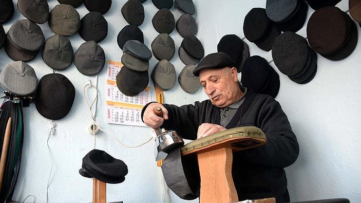 Bitlis'in son şapka ustası