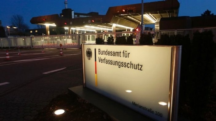 Alman istihbaratı yabancı gazetecileri dinlemiş