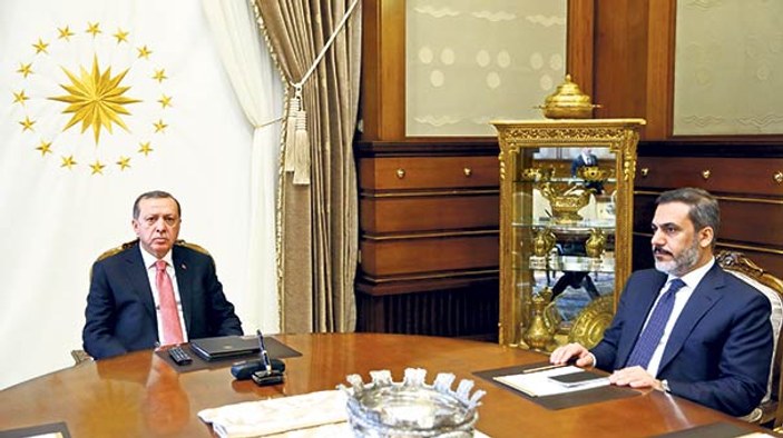Erdoğan, eski bakan ve vekillerle bir araya geldi