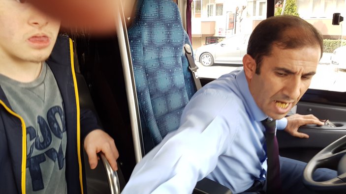 Engelli çocuğa halk otobüsünde hakaret