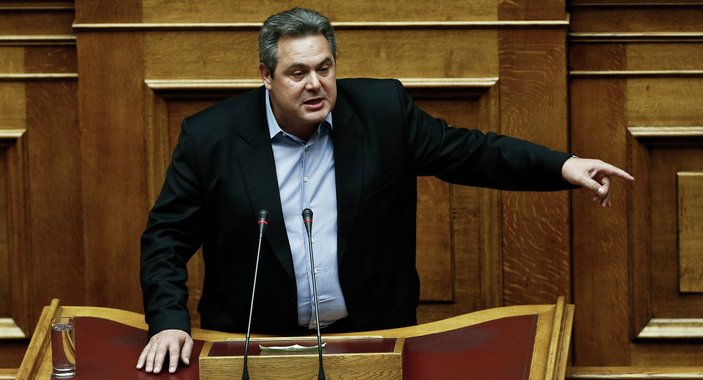Yunan bakan Türkiye'yi tehdit etti