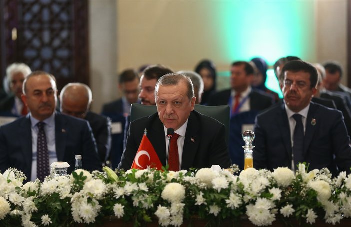 Cumhurbaşkanı Erdoğan Pakistan'da konuştu