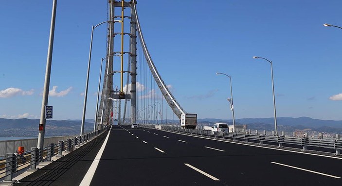 Osmangazi Köprüsü'nden 80 günde 941 bin araç geçti