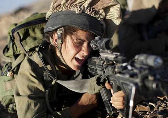 ABD'de kadın askerlere 'çıplak fotoğraf' soruşturması