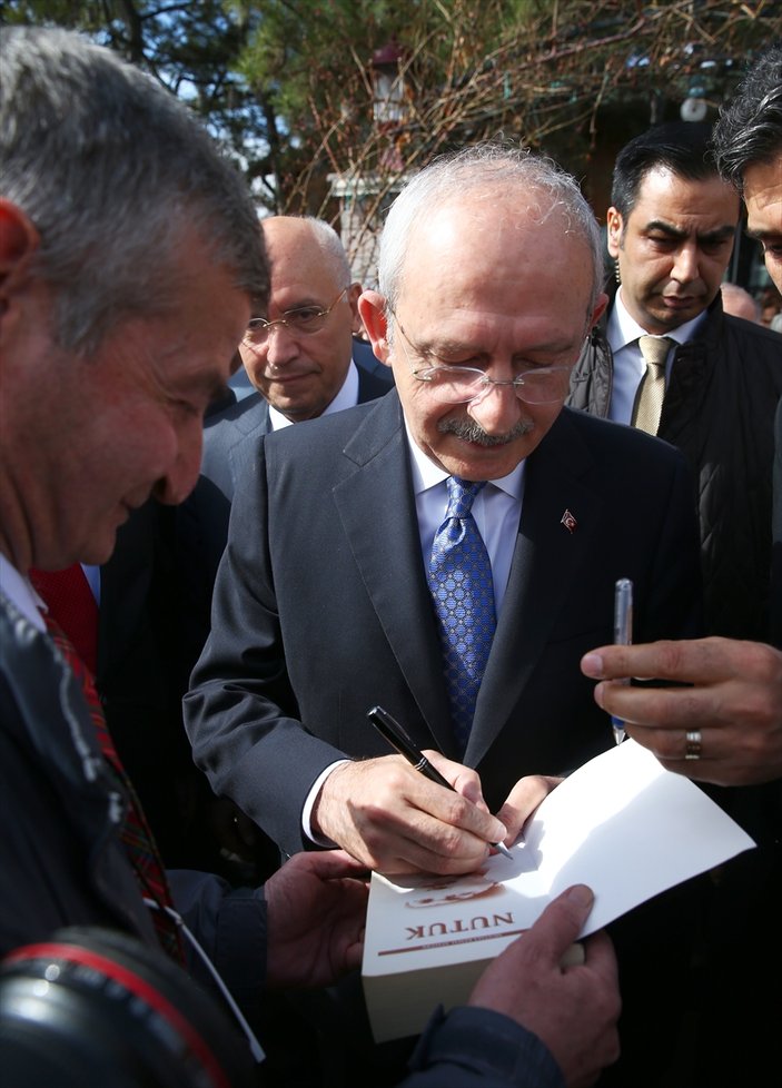 Kılıçdaroğlu Nutuk imzaladı