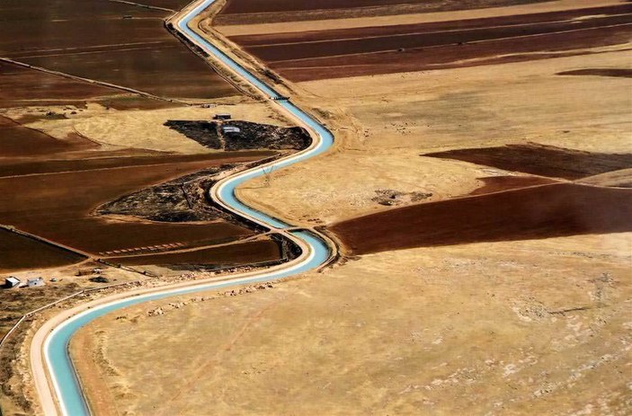 Mardin'de 221 kilometrelik sulama kanalı tamamlanıyor