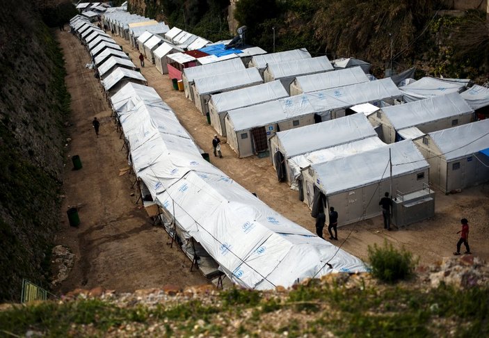 Sakız Adası'ndaki mülteciler zorluklarla mücadele ediyor