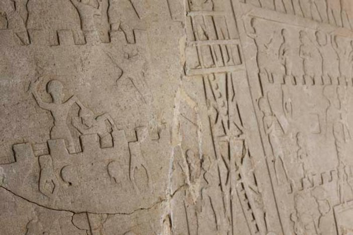Elazığ'da tesadüfen 4 bin yıllık kabartma bulundu