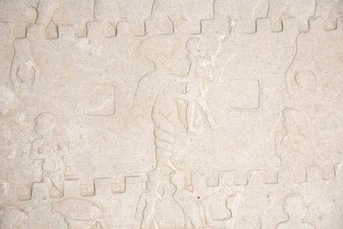 Elazığ'da tesadüfen 4 bin yıllık kabartma bulundu