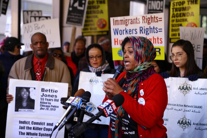 Vize sınırlaması Chicago'da protesto edildi