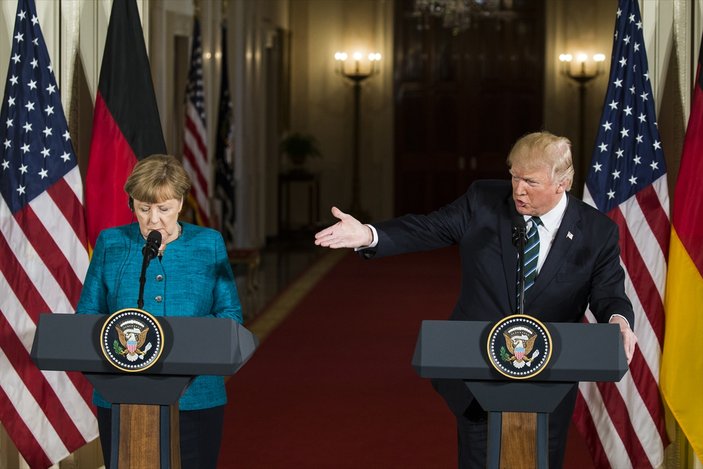 Trump ile Merkel'in basın toplantısı