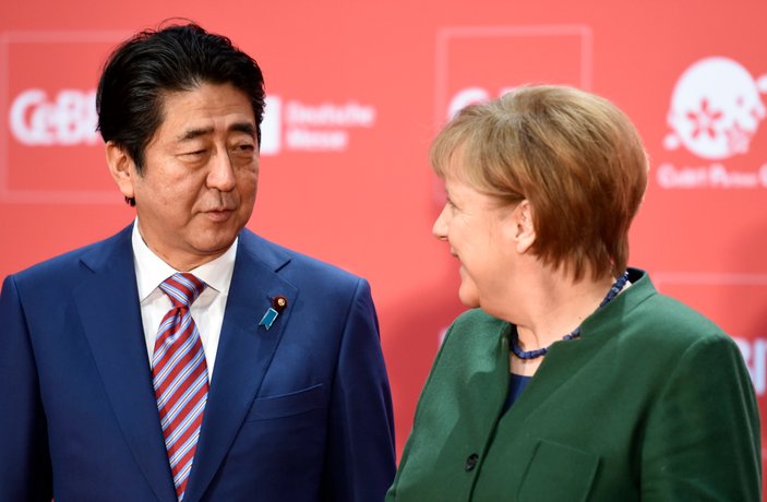 Merkel'den Trump'a gönderme: Serbest ticaretten yanayız