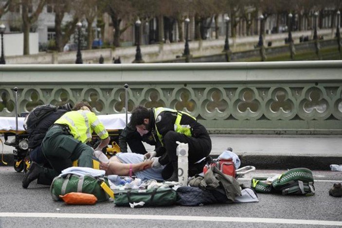 İngiltere Başbakanı May'den saldırganla ilgili açıklama