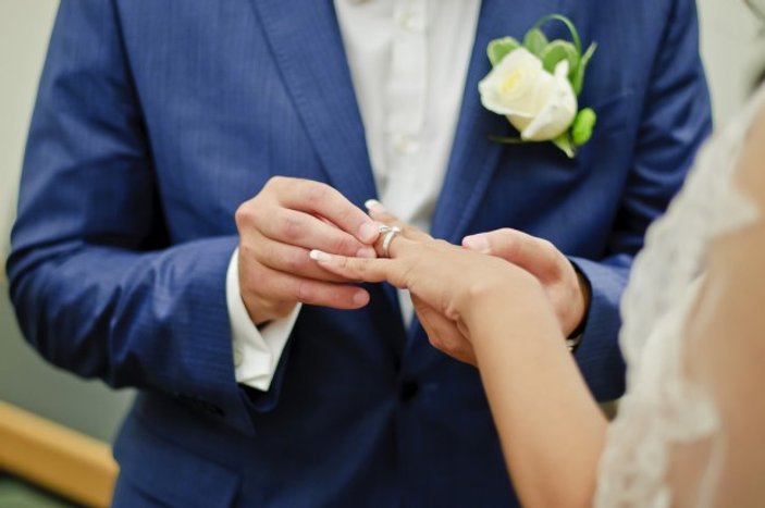 Evlilik hazırlıklarının maliyeti 50 bin lirayı buluyor