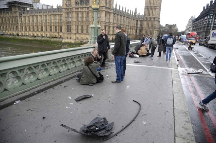 Londra'daki terör saldırısı 82 saniye sürmüş