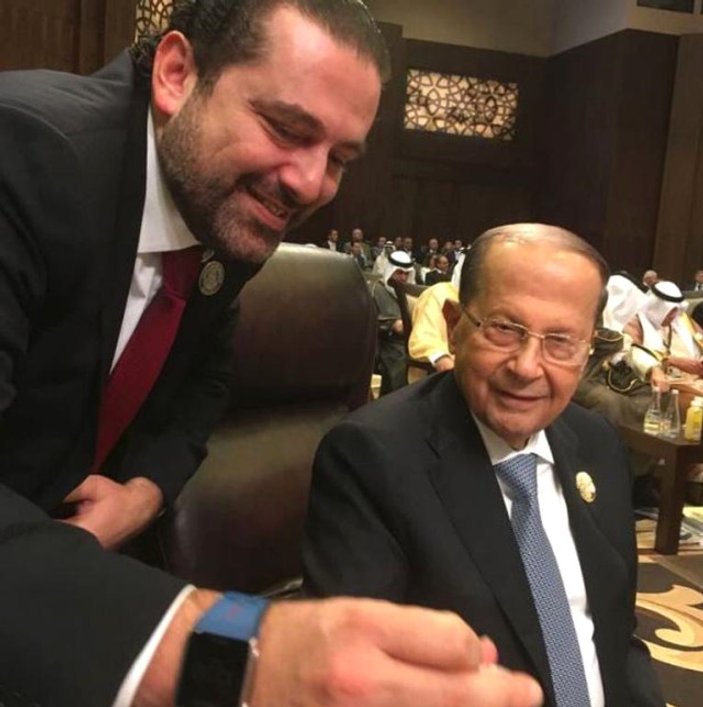 Lübnan Cumhurbaşkanı'nın yere düştüğü an