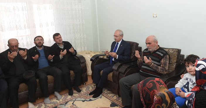 Kılıçdaroğlu'dan şehit ailesine ziyaret