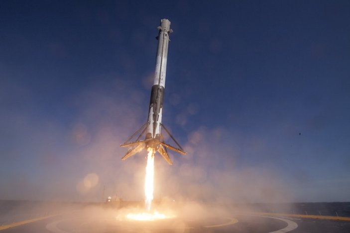 SpaceX aynı roketi ikinci kez fırlattı