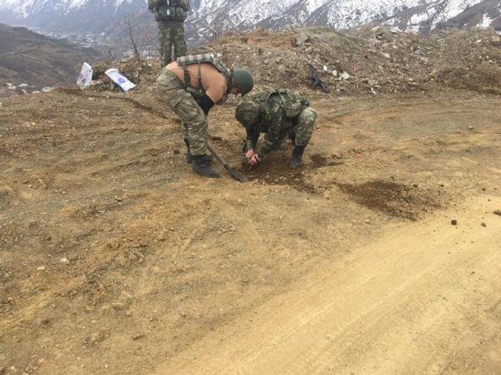 TSK: Şemdinli'de AT4 LAV Lançeri ele geçirildi