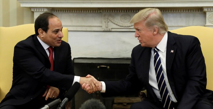 Trump Sisi ile Beyaz Saray'da görüştü