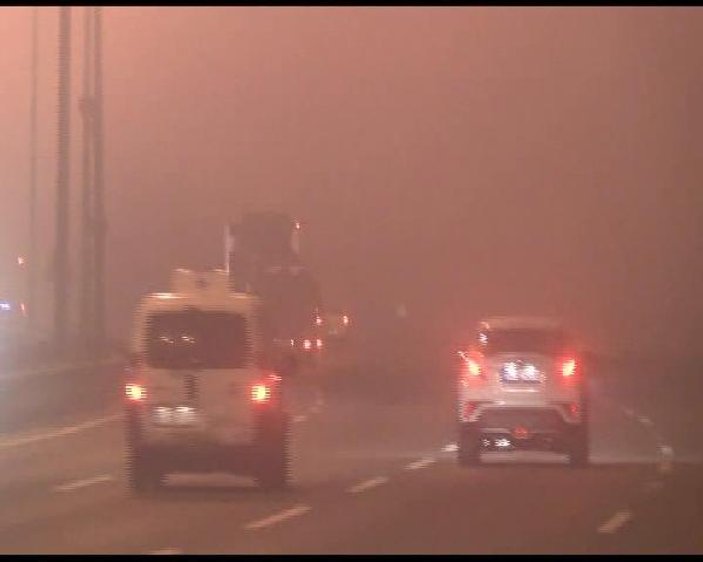 İstanbul'da yoğun sisli sabah