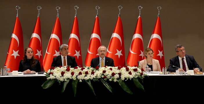 Kılıçdaroğlu, medya temsilcileriyle buluştu