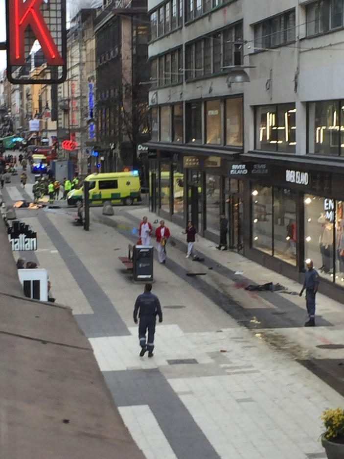 İsveç'te saldırı: 3 ölü
